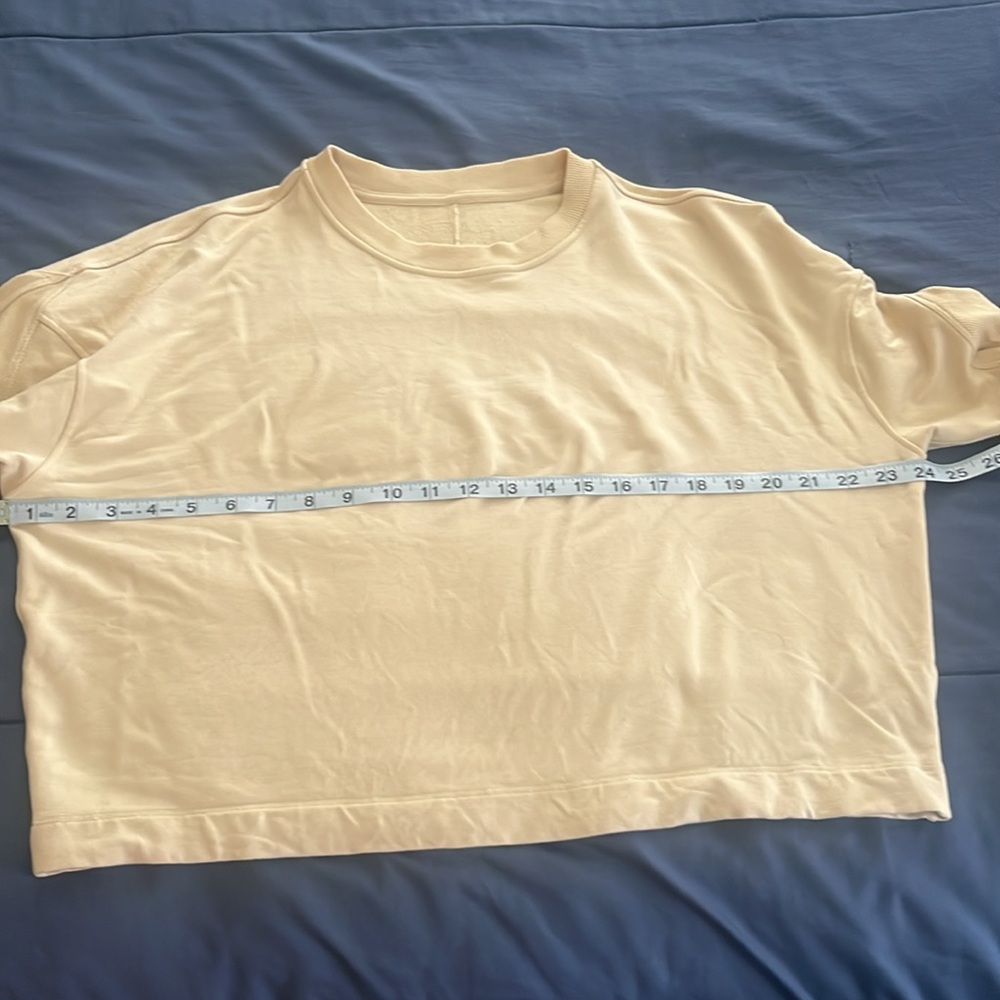 🍋 LIKE NEW Lululemon Modal Fleece Pullover in Prosecco - Sz 10 (?) - Picture 10 of 12